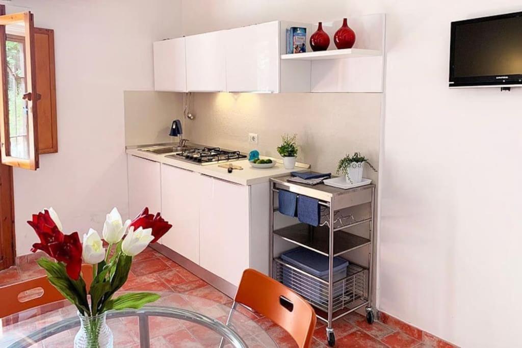 Casa Al Teatro Apartment Терачина Екстериор снимка